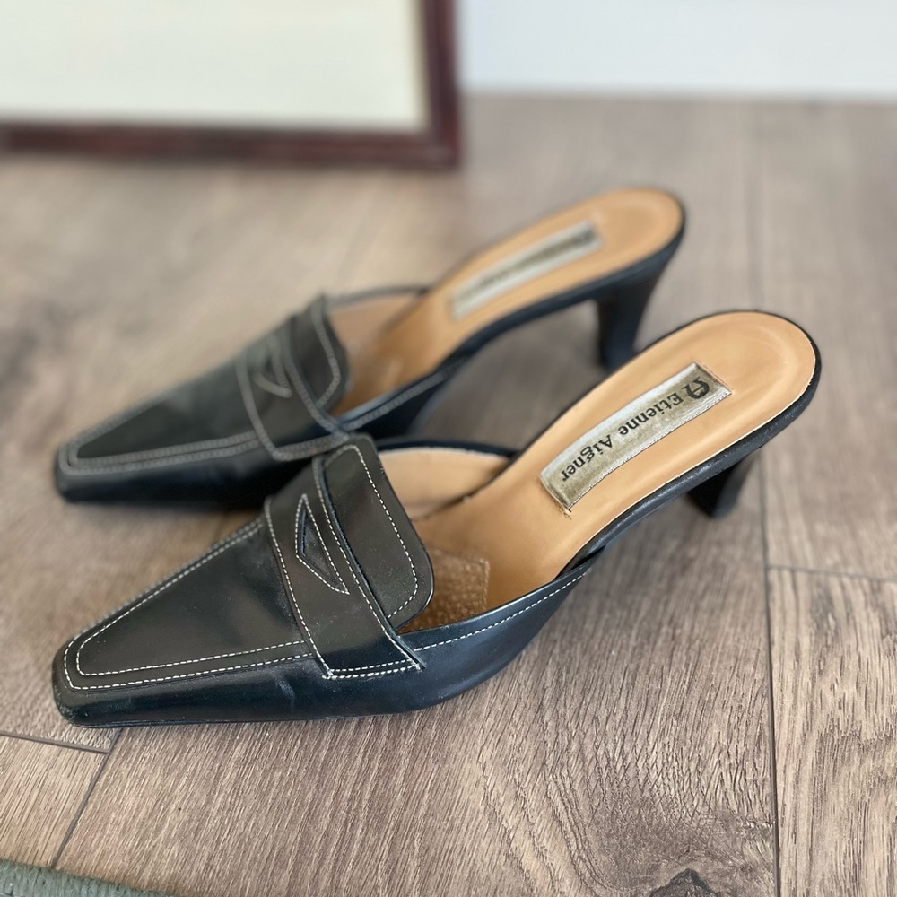 Etienne Aigner Designer Vintage 90s Black Mule Clog Heel